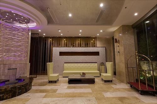 Guilin Haitao International Hotel エクステリア 写真